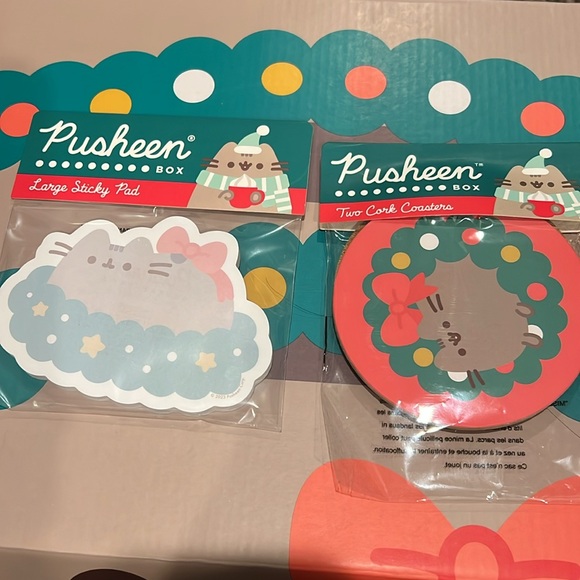 Pusheen Christmas bundle NWT exclusive items - Picture 5 of 5